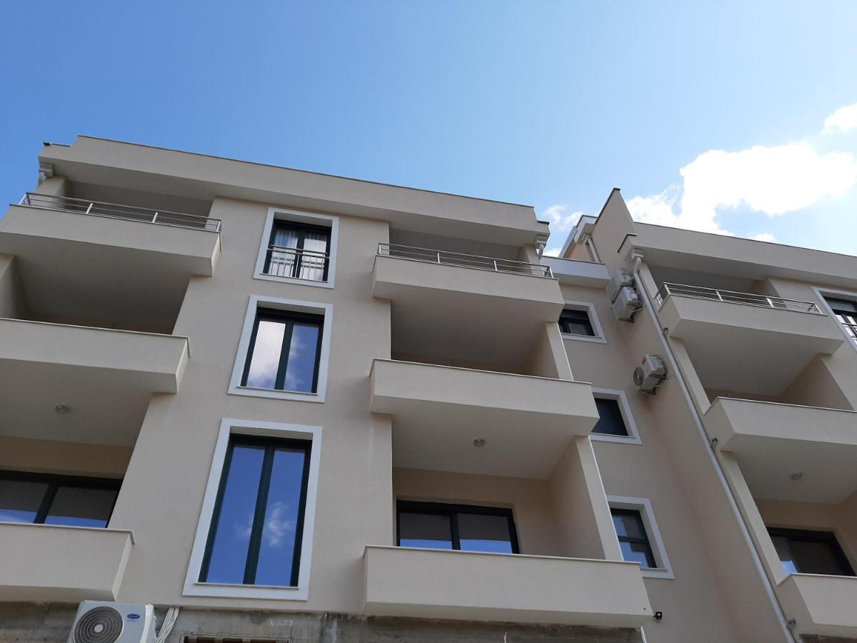 Maritimo Di Cattaro****Lux Apartment With Garage Zewnętrze zdjęcie